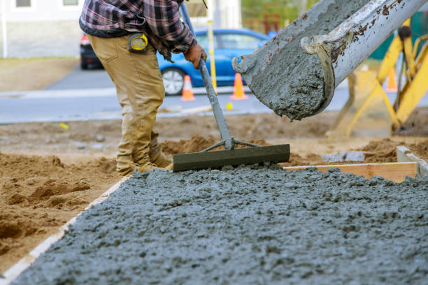 Best Commercial Concrete Contractor  in Perkins, OK